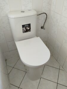 Instalatérské práce - WC kombi komplet Jika Deep. Zvýšený