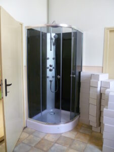 Instalatérské práce - Hydromasážní sprchový box